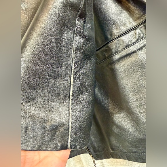 Phase Two size L Men's Black Leather Jacket - Picture 2 of 13
